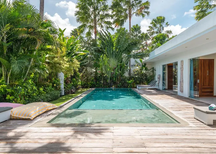 Sawah - 3bd In Center Seminyak