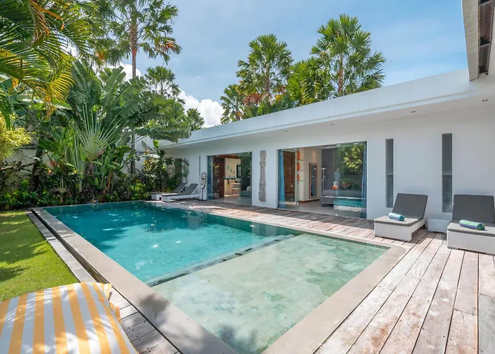 Sawah - 3bd In Center Seminyak