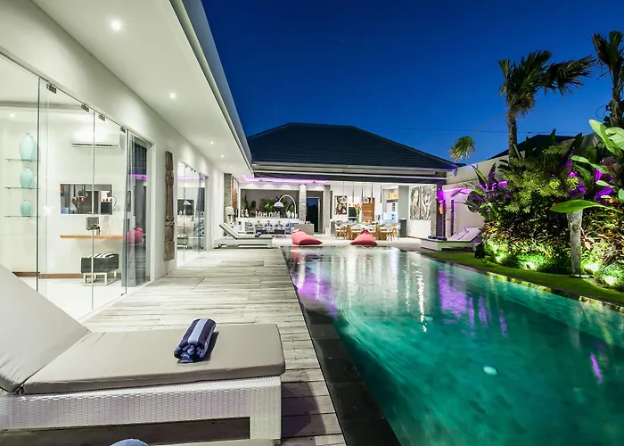 Sawah - 3bd In Center Seminyak